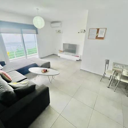 Luxury Flat In North Appartement